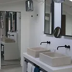 Hotel Araya