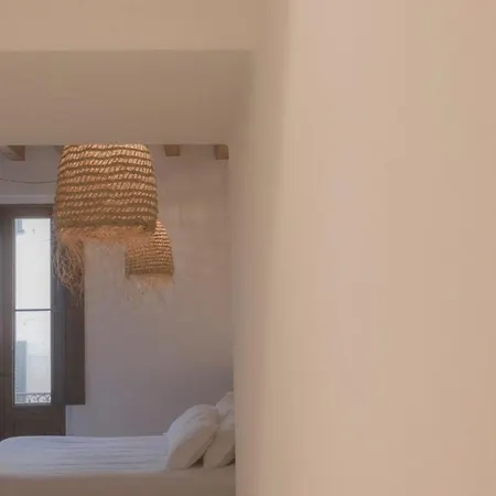 ホテル Araya シウタデリャ