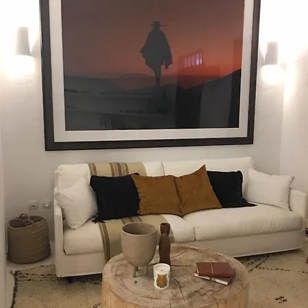 ホテル Araya シウタデリャ