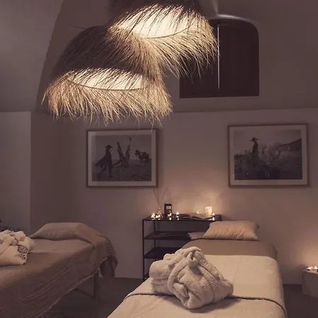 ホテル Araya シウタデリャ