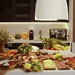 Araya Hotel 5*