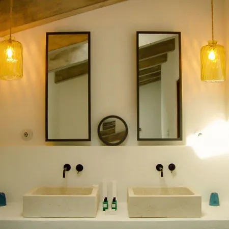 Araya Ξενοδοχείο